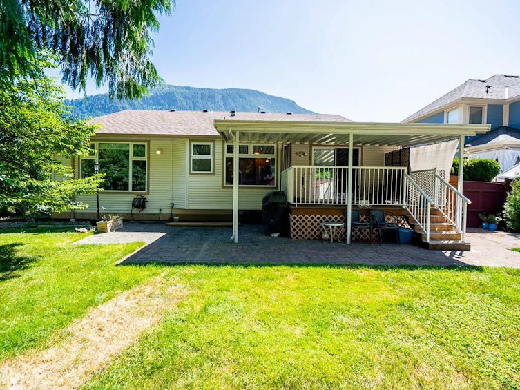 310 Chestnut Avenue, Harrison Hot Springs, BC, V0M 1A3 - 31