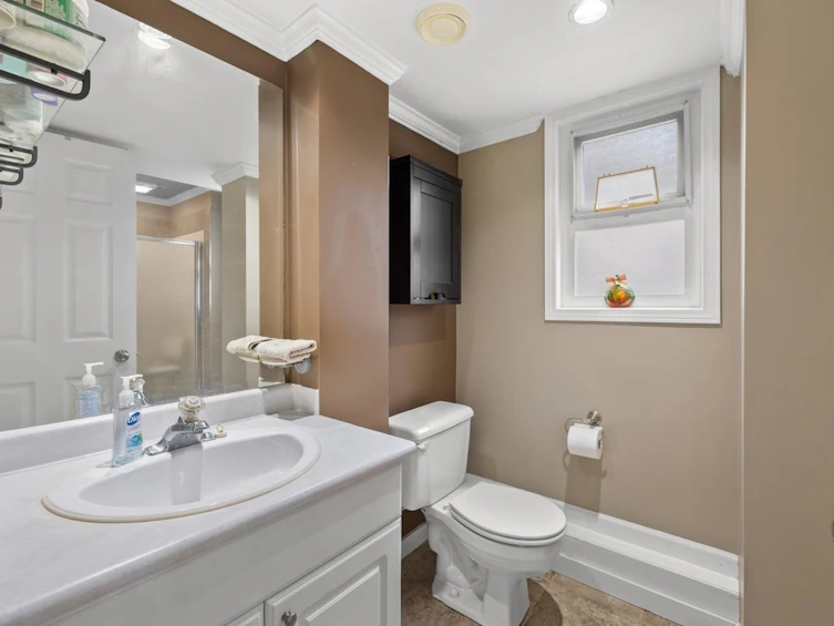 20820 Stoney Avenue, Maple Ridge, BC, V2X 7T1 - 24