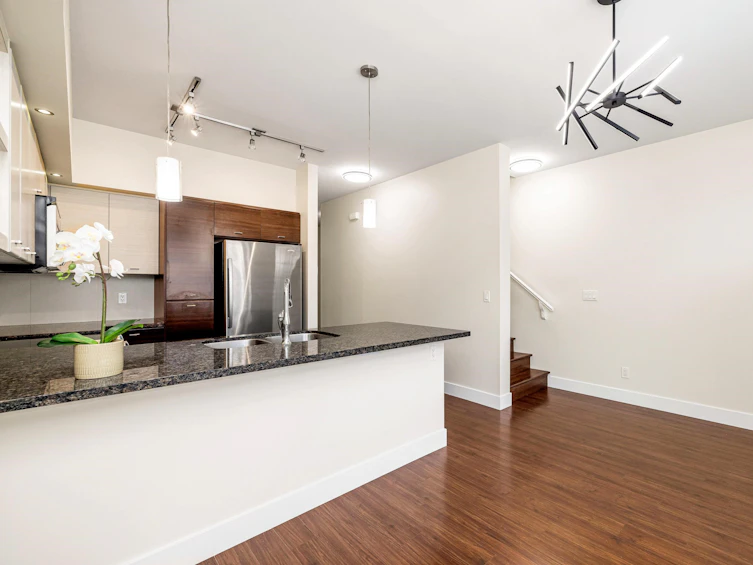 152-6299 144, Surrey, BC, V3X 1A2 - 16