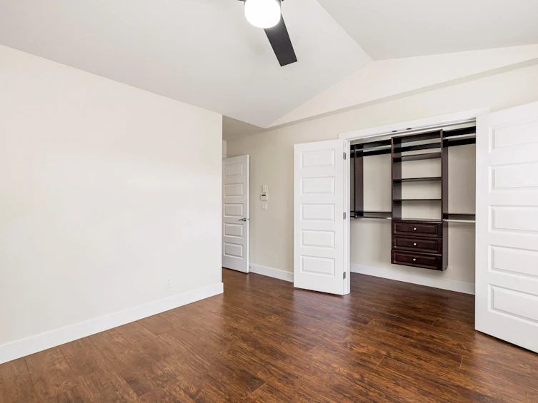 152-6299 144, Surrey, BC, V3X 1A2 - 23