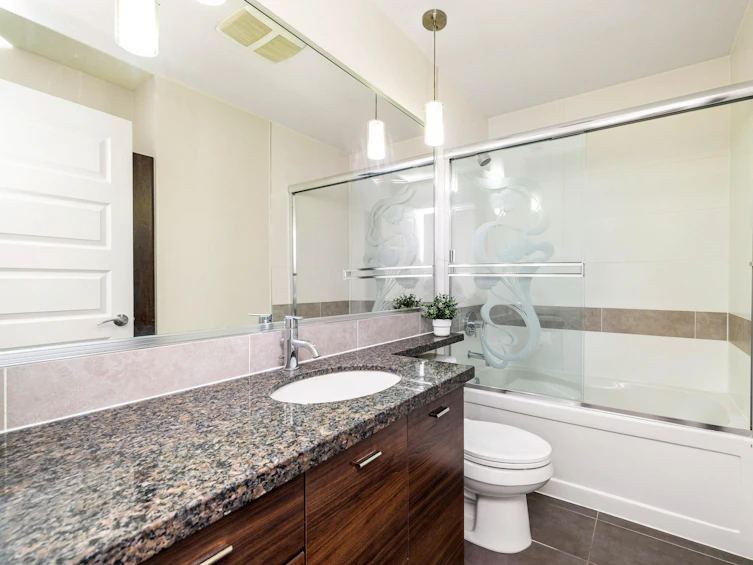 152-6299 144, Surrey, BC, V3X 1A2 - 30