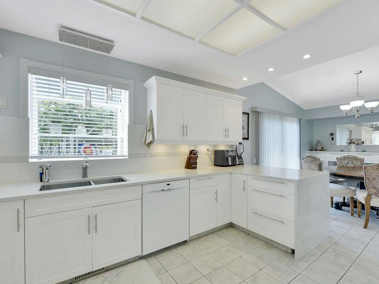 46246 Magnolia Avenue, Chilliwack, BC, V2P 3H9 - 4