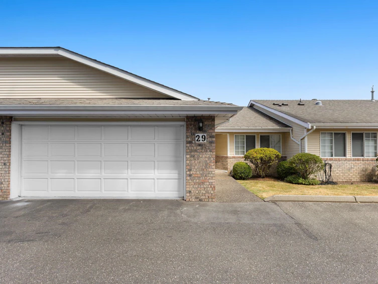 29-5051 203 Street, Langley, BC, V3A 1V5