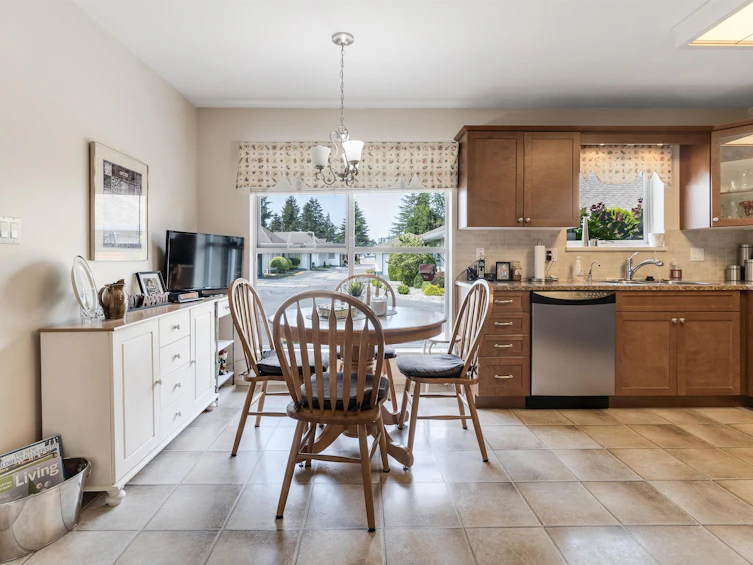 107-10172 141 Street, Surrey, BC, V3T 4P6 - 2