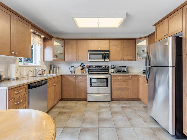 107-10172 141 Street, Surrey, BC, V3T 4P6 - 4