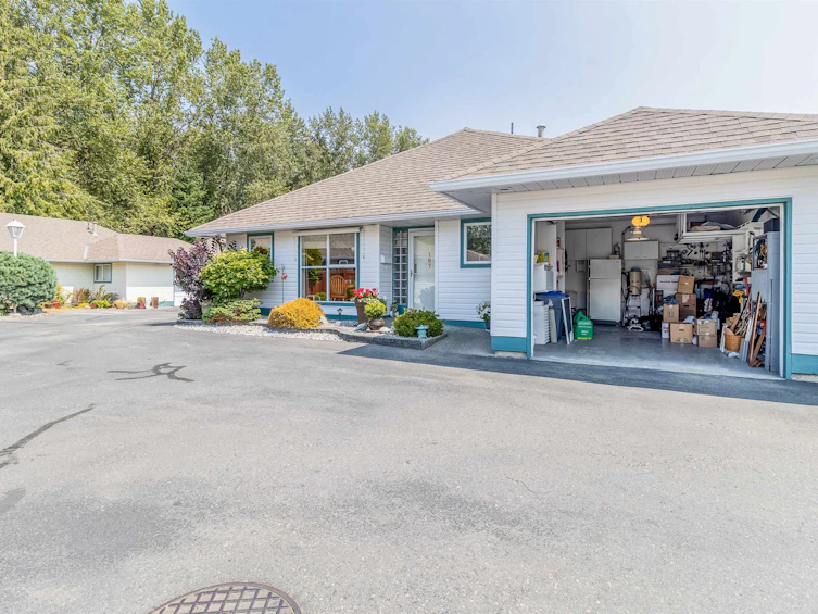107-10172 141 Street, Surrey, BC, V3T 4P6 - 30
