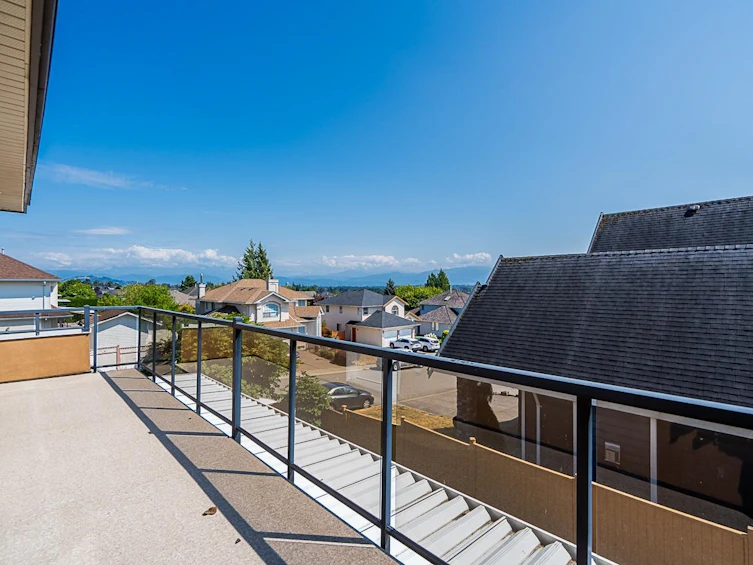 31018 Upper Maclure Road, Abbotsford, BC, V2T 5K9 - 24