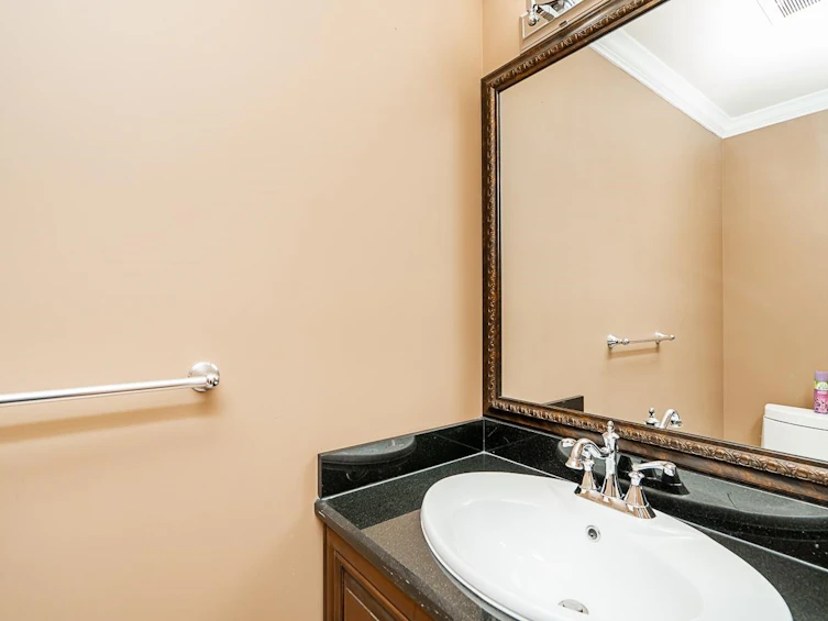 31018 Upper Maclure Road, Abbotsford, BC, V2T 5K9 - 38