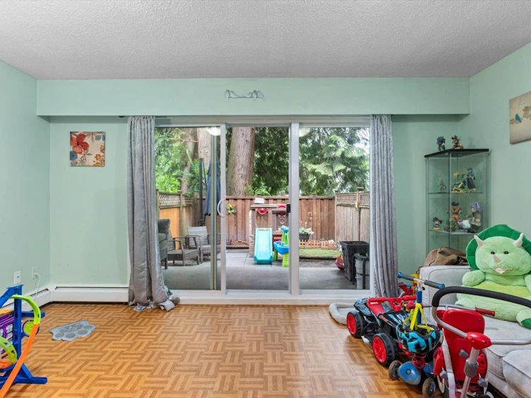 4-33293 E Bourquin Crescent, Abbotsford, BC, V2S 1Y2 - 24