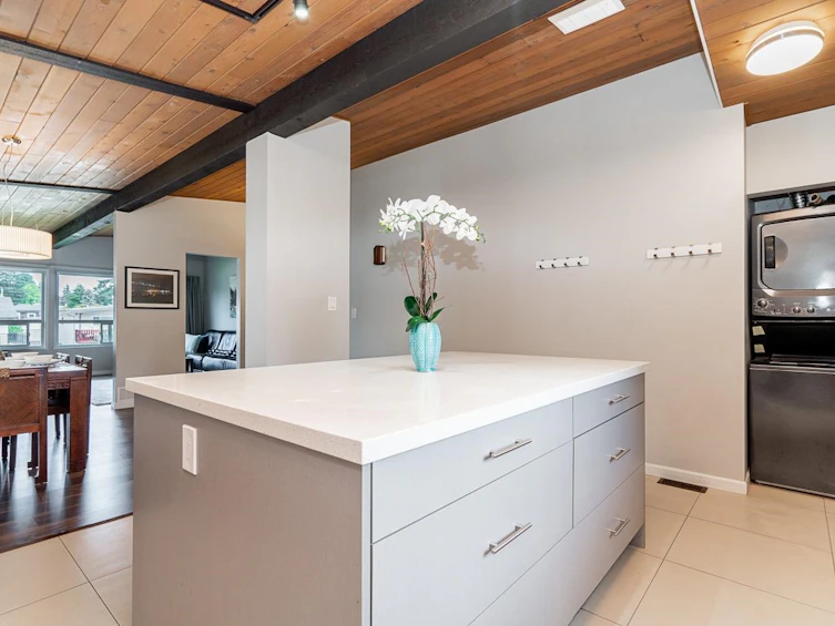 1465 Blaine Avenue, Burnaby, BC, V5A 2L9 - 12
