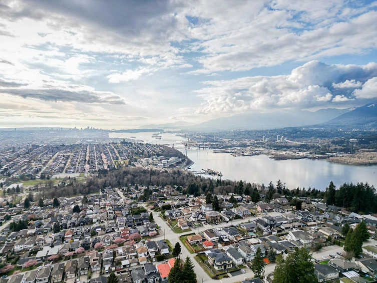 15 Ranelagh Avenue, Burnaby, BC, V5B 3N2 - 29