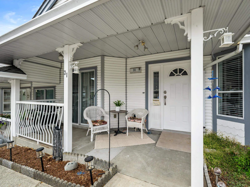 31 - 20554 118th Avenue, Maple Ridge BC V2X 0S3