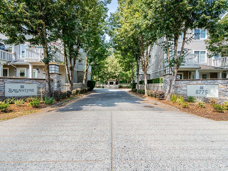 107-8775 161 Street, Surrey, BC, V4N 5G3 - 17