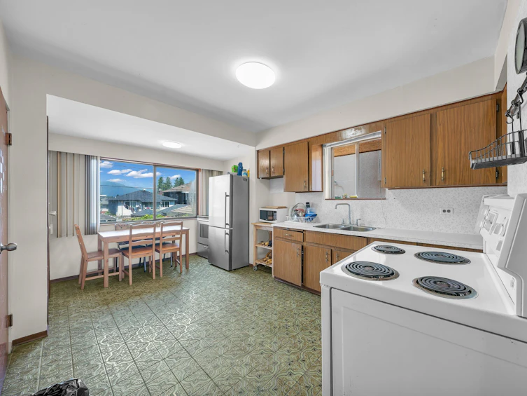3015 East 19th Avenue, Vancouver, BC, V5M 2S8 - 17