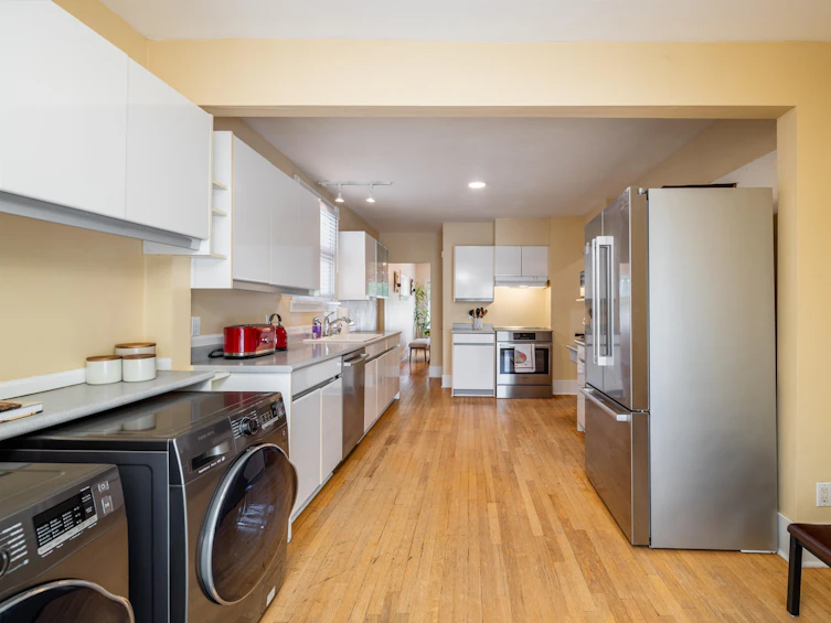 4343 West 11th Avenue, Vancouver, BC, V6R 2L9 - 11