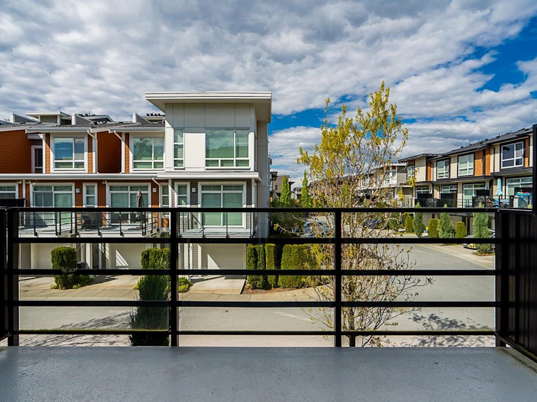 11-20857 77a Avenue, Langley, BC, V2Y 0W7 - 6