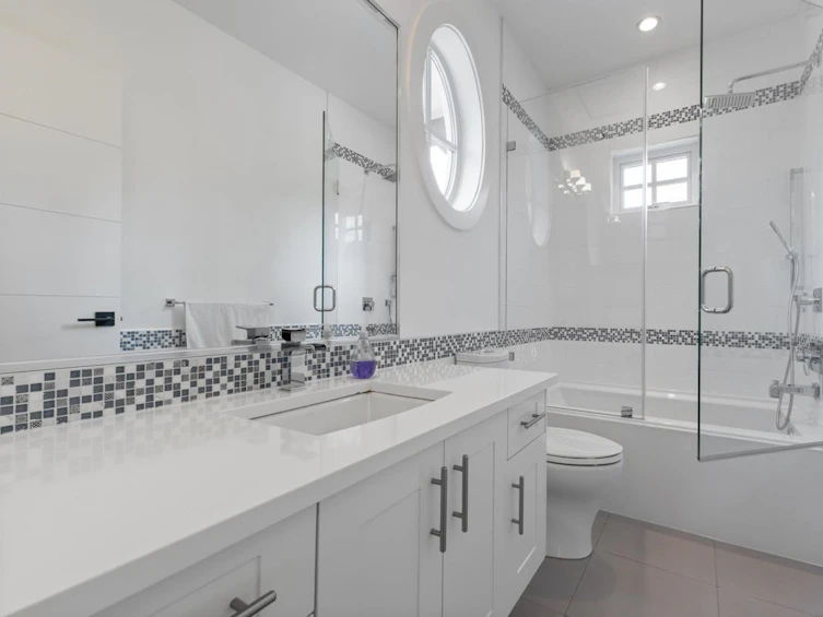 4303 West 12th Avenue, Vancouver, BC, V6R 2P9 - 18
