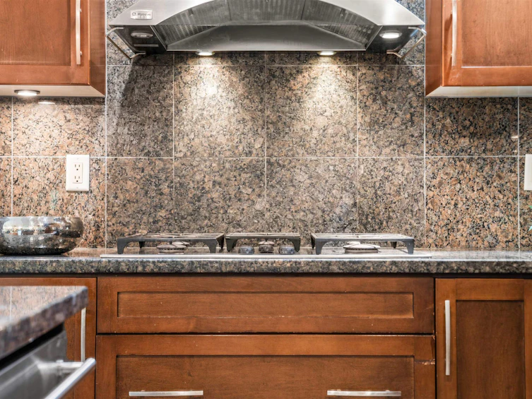 209-6333 Larkin Drive, Vancouver, BC, V6T 0A7 - 14