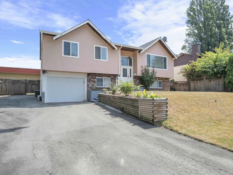 8368 111a Street, Delta BC V4C 4S4