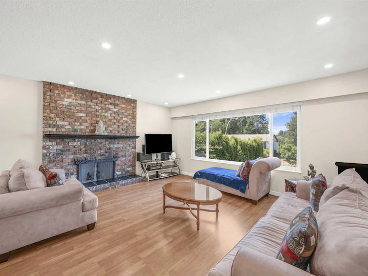 8368 111a Street, Delta, BC, V4C 4S4 - 3