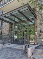 206 2738 Library Lane