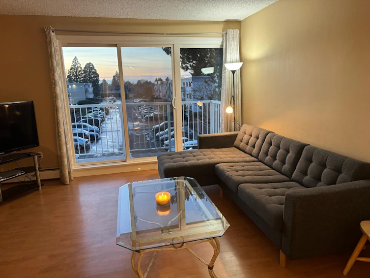 301-7220 Lindsay Road, Richmond, BC, V7C 3M6 - 4