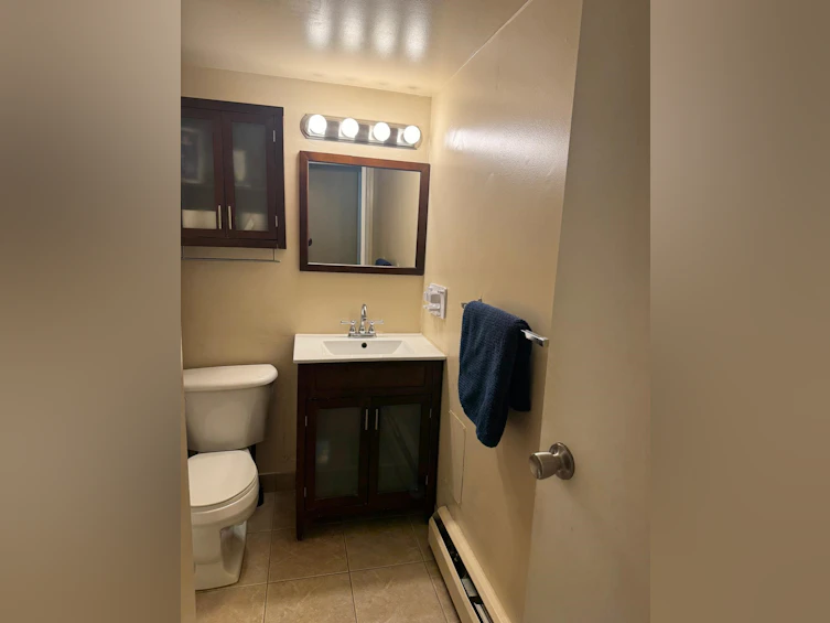 301-7220 Lindsay Road, Richmond, BC, V7C 3M6 - 6
