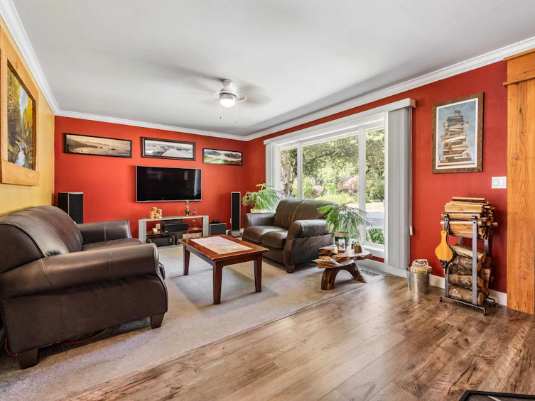 629 Mountain View Road, Cultus Lake, BC, V2R 4Z7 - 7