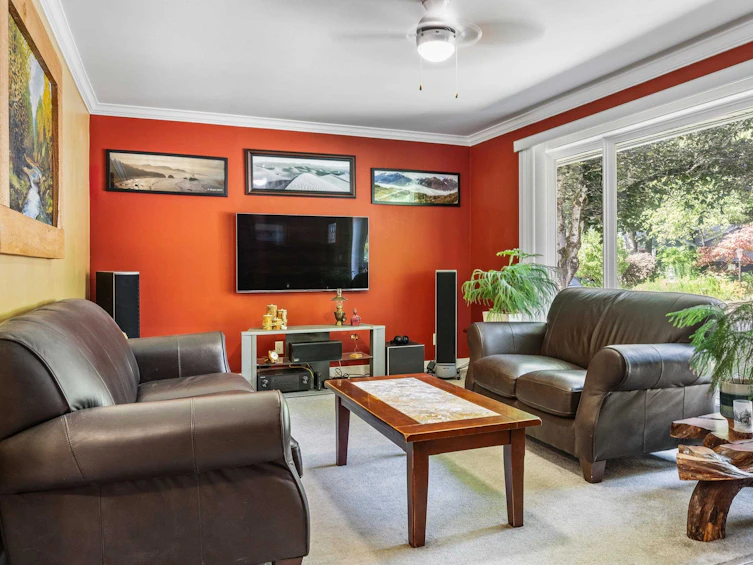629 Mountain View Road, Cultus Lake, BC, V2R 4Z7 - 8