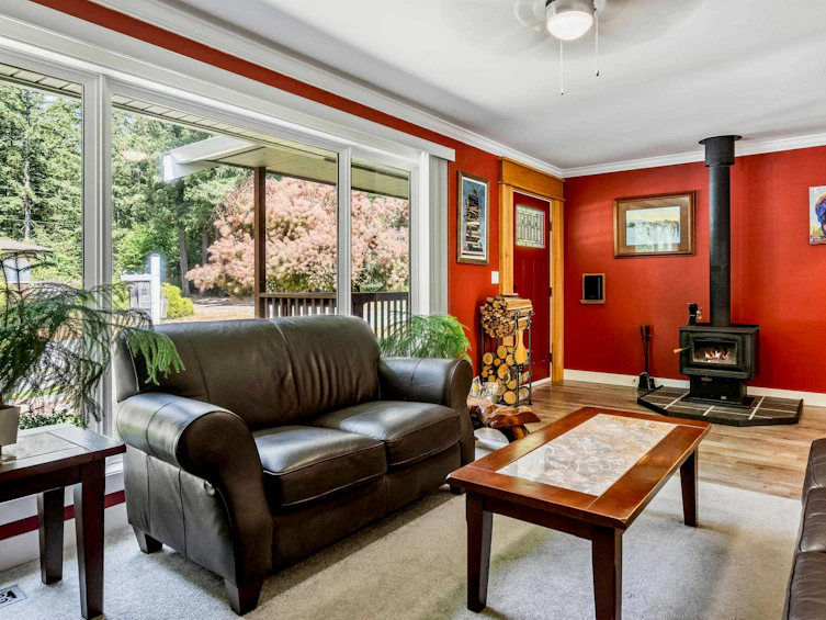 629 Mountain View Road, Cultus Lake, BC, V2R 4Z7 - 9