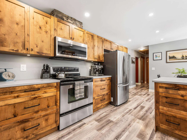 629 Mountain View Road, Cultus Lake, BC, V2R 4Z7 - 16