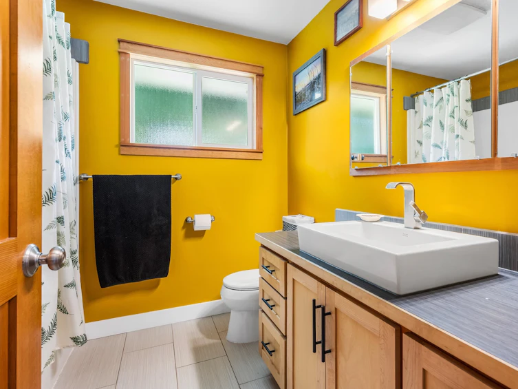 629 Mountain View Road, Cultus Lake, BC, V2R 4Z7 - 23