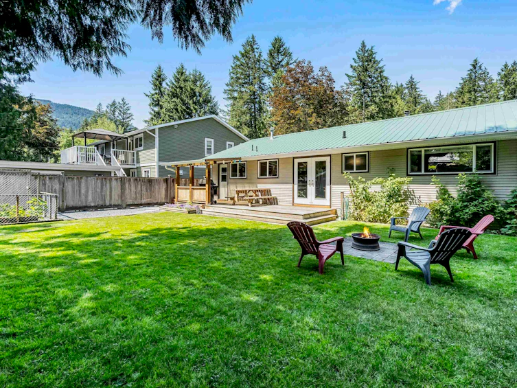 629 Mountain View Road, Cultus Lake, BC, V2R 4Z7 - 27
