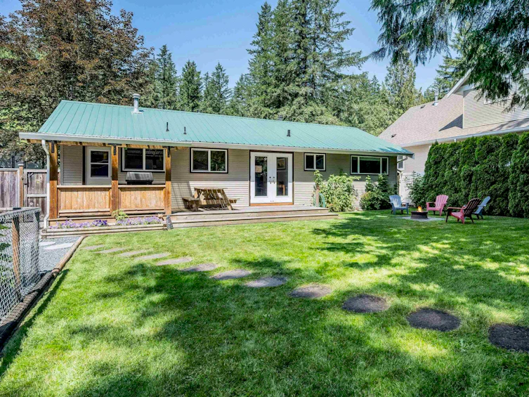 629 Mountain View Road, Cultus Lake, BC, V2R 4Z7 - 31