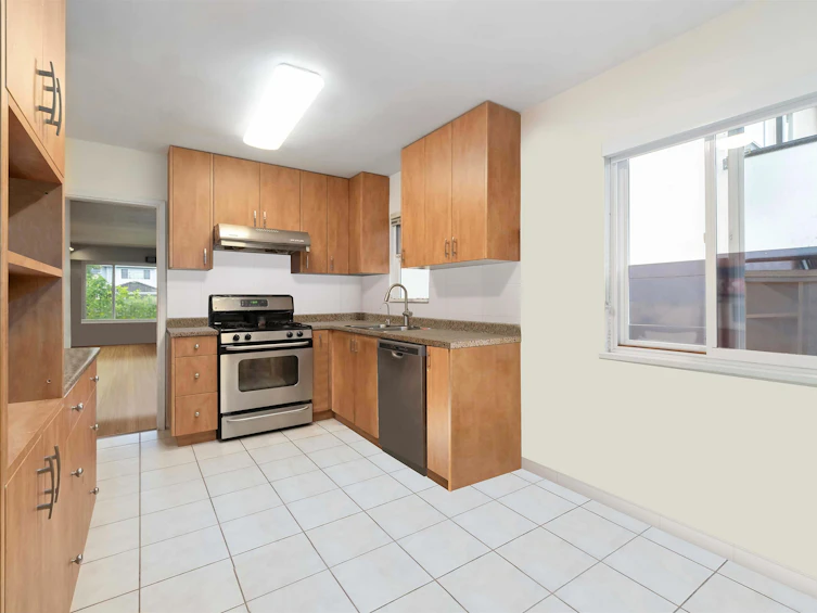 4421 Skeena Street, Vancouver, BC, V5R 2L8 - 7