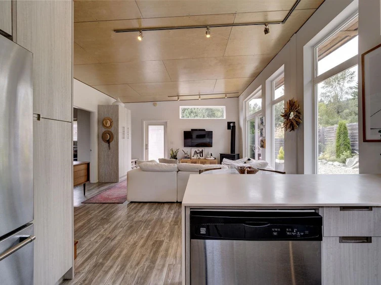 890 Trower Lane, Gibsons, BC, V0N 1V9 - 15