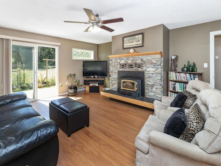 5971 Garden Bay Road, Pender Harbour Egmont, BC, V0N 1S1 - 6