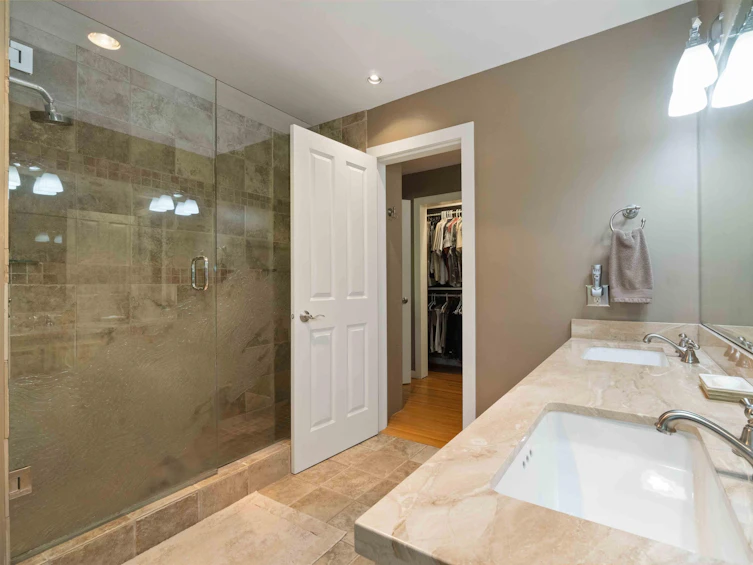 4180 Salish Drive, Vancouver, BC, V6N 3M4 - 25