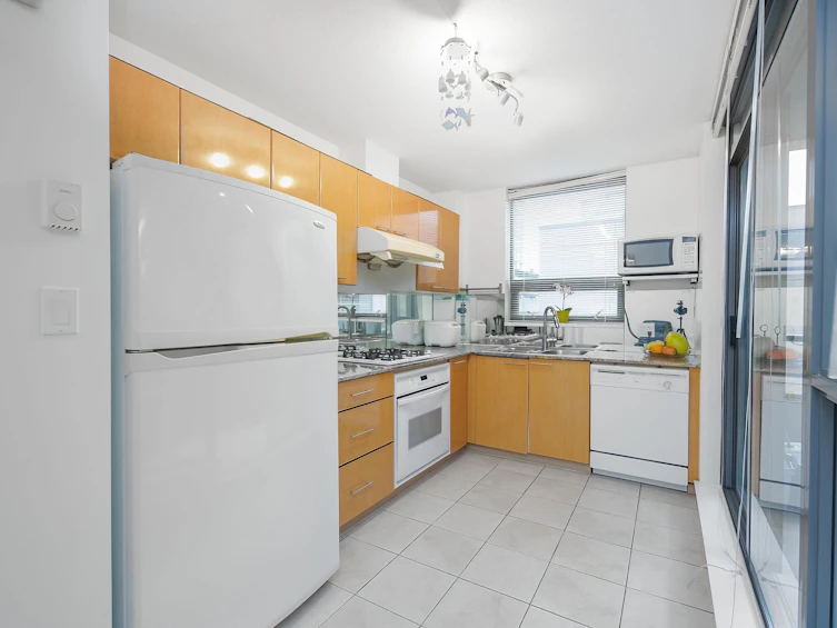 303-8100 Saba Road, Richmond, BC, V6Y 4H1 - 11