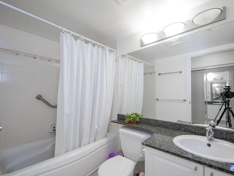 303-8100 Saba Road, Richmond, BC, V6Y 4H1 - 17