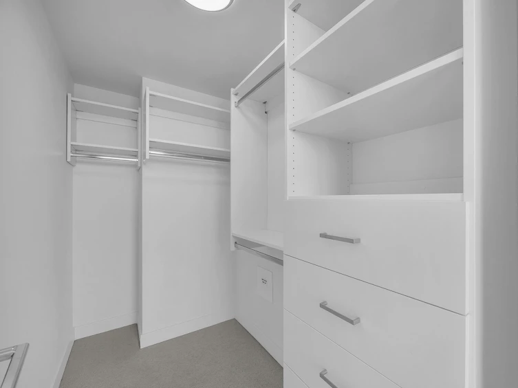 810-1588 Johnston, Surrey, BC, V4B 3Z7 - 16