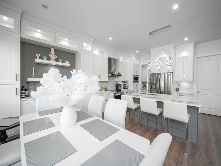 8134 116a Street, Delta, BC, V4C 5Y8 - 9