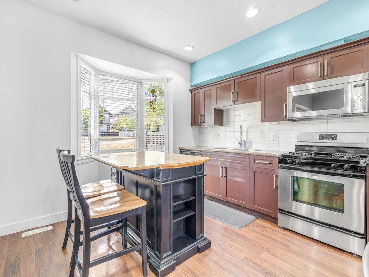 110-19551 66 Avenue, Surrey, BC, V4N 0Z5 - 8