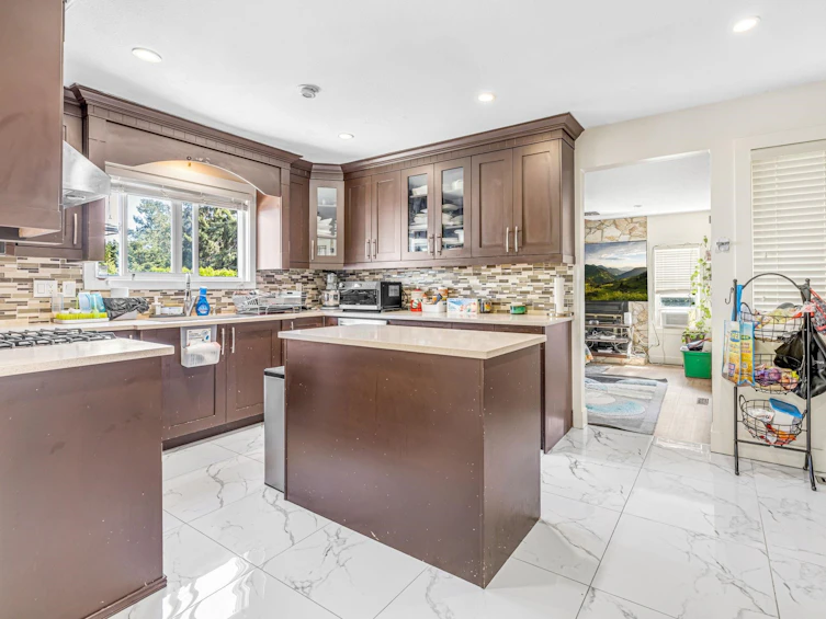 15274 85 Avenue, Surrey, BC, V3S 6J1 - 9