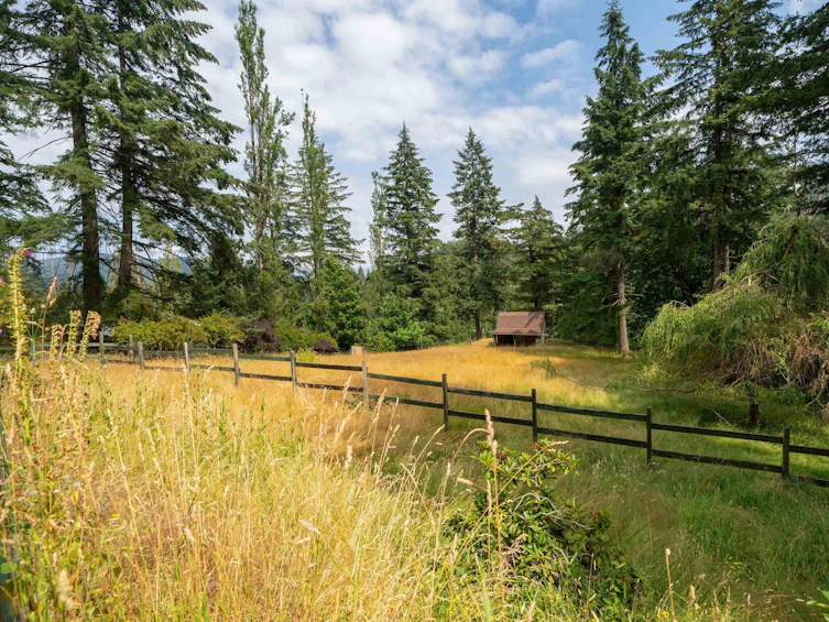 904-904-908 Connolly Road, Bowen Island, BC, V0N 1G0 - 2