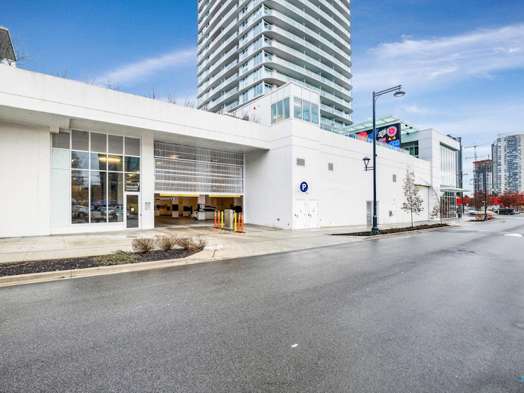 2812-13685 102 Avenue, Surrey, BC, V3T 1N7 - 4