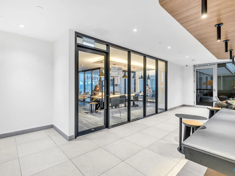 2812-13685 102 Avenue, Surrey, BC, V3T 1N7 - 26