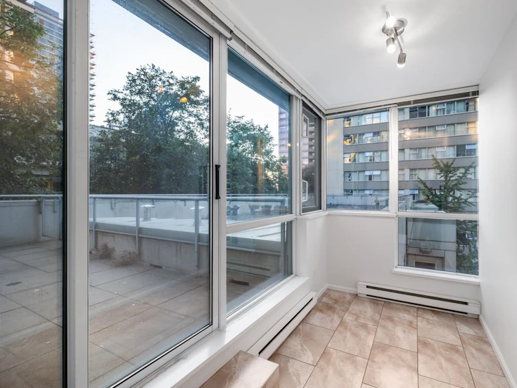 406-1420 West Georgia Street, Vancouver, BC, V6G 3K4 - 6