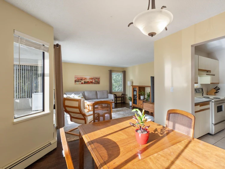 101-1740 Southmere, Surrey, BC, V4A 6E4 - 3