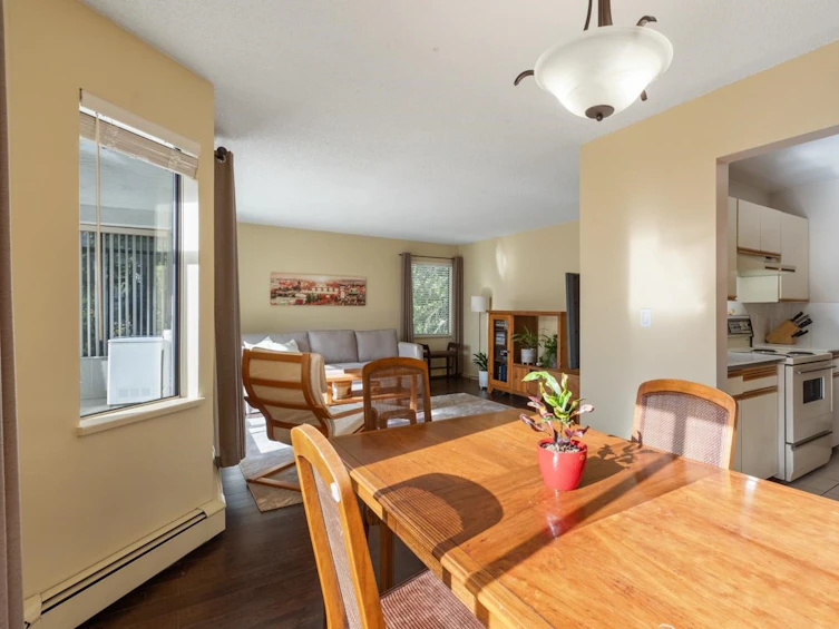 101-1740 Southmere, Surrey, BC, V4A 6E4 - 5